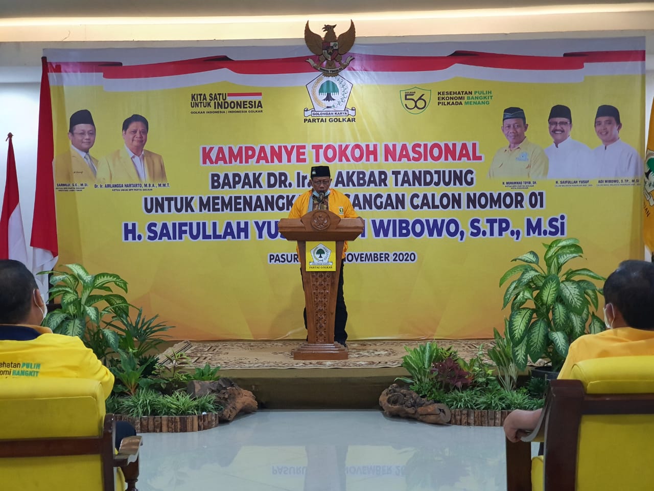 H.M. Thoyib Sampaikan Apresiasi Besar Kepada Bung Akbar Tandjung Atas Kehadirannya Dalam Kampanye Pemenangan Gus Ipul – Mas Adi