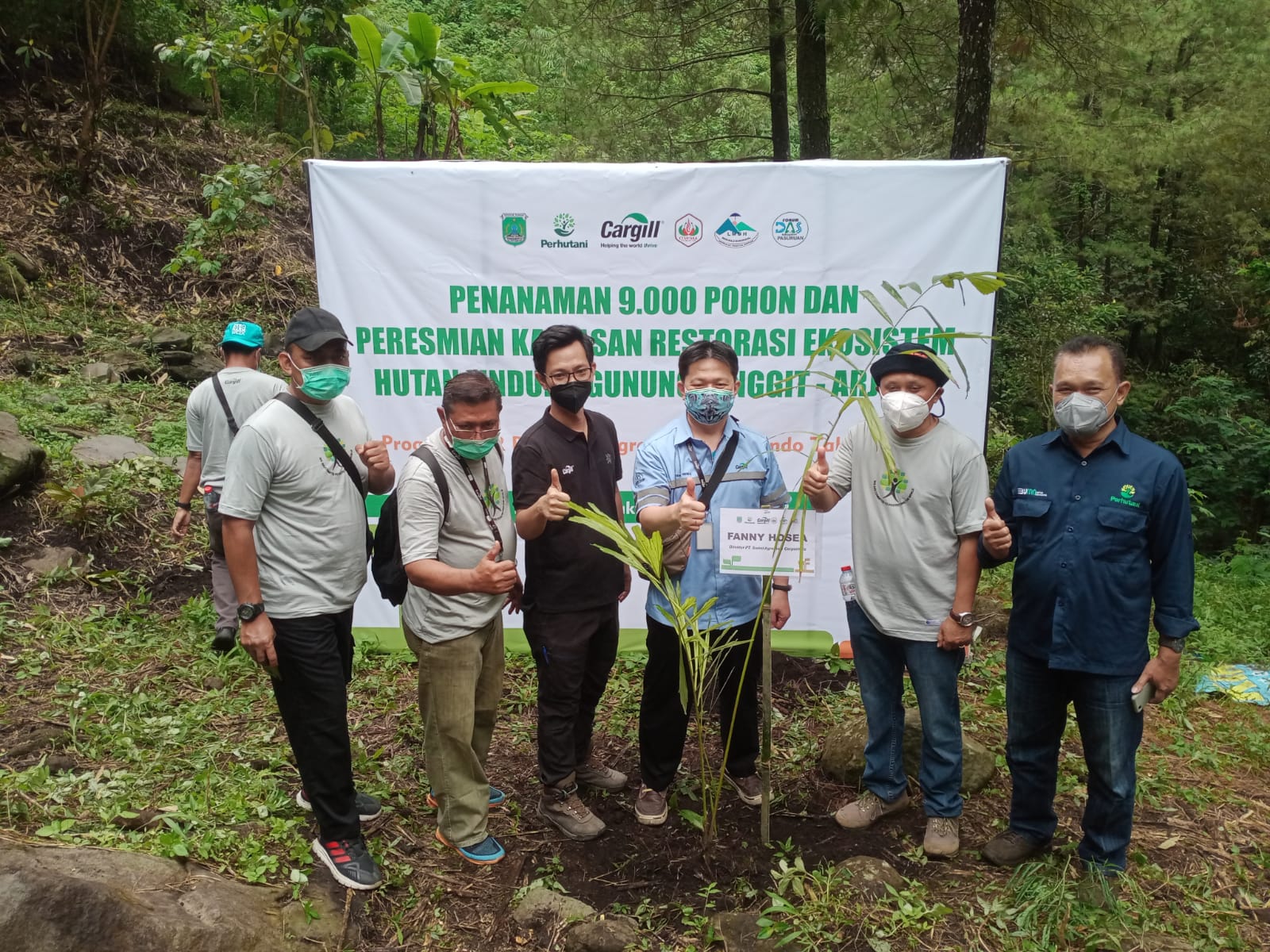 Tanam 9.000 Pohon, Cargill Komitmen Lestarikan Hutan di Lereng Arjuna