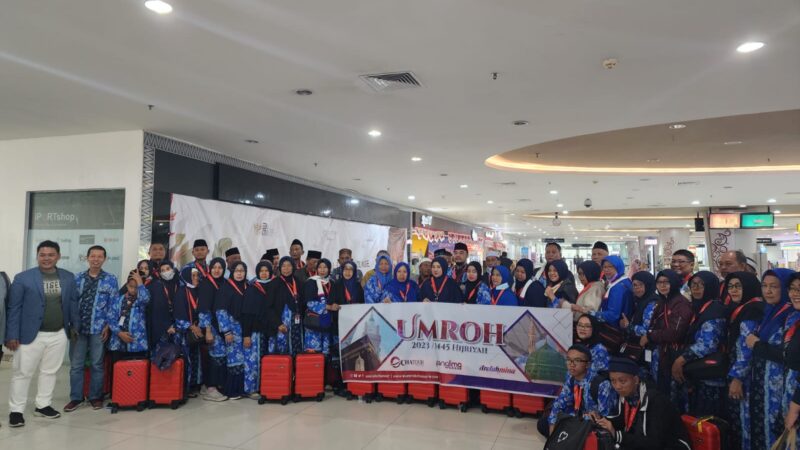 Raut Syukur Direktur PT. Arofah Mina, Jamaah Umrohnya Kembali Sukses Diberangkatkan CHATour